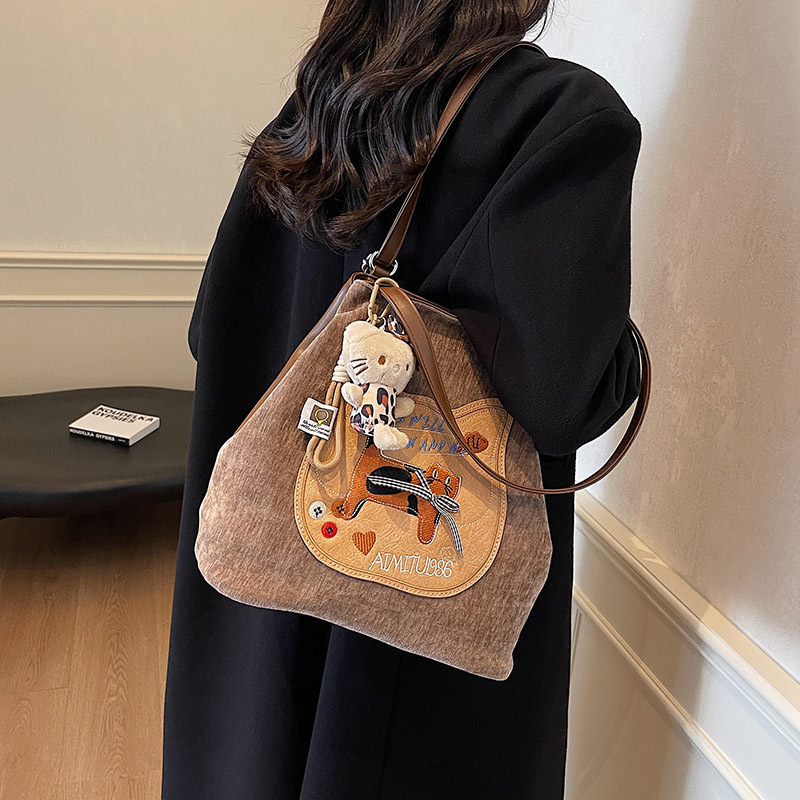 Tas selempang wanita Amy Rabbit dengan desain lucu, kapasitas besar, model terbaru tahun 2025, gaya sederhana, serbaguna dan cocok untuk ,sekaligus tas ransel.